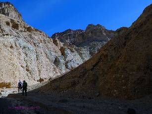 Death-Valley-2020-day8-3  colorful  w.jpg (360667 bytes)
